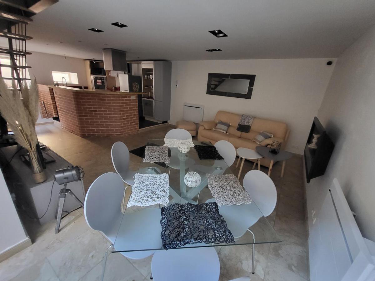 Agreable Maison De Ville A Villefranche Sur Saone Exterior photo